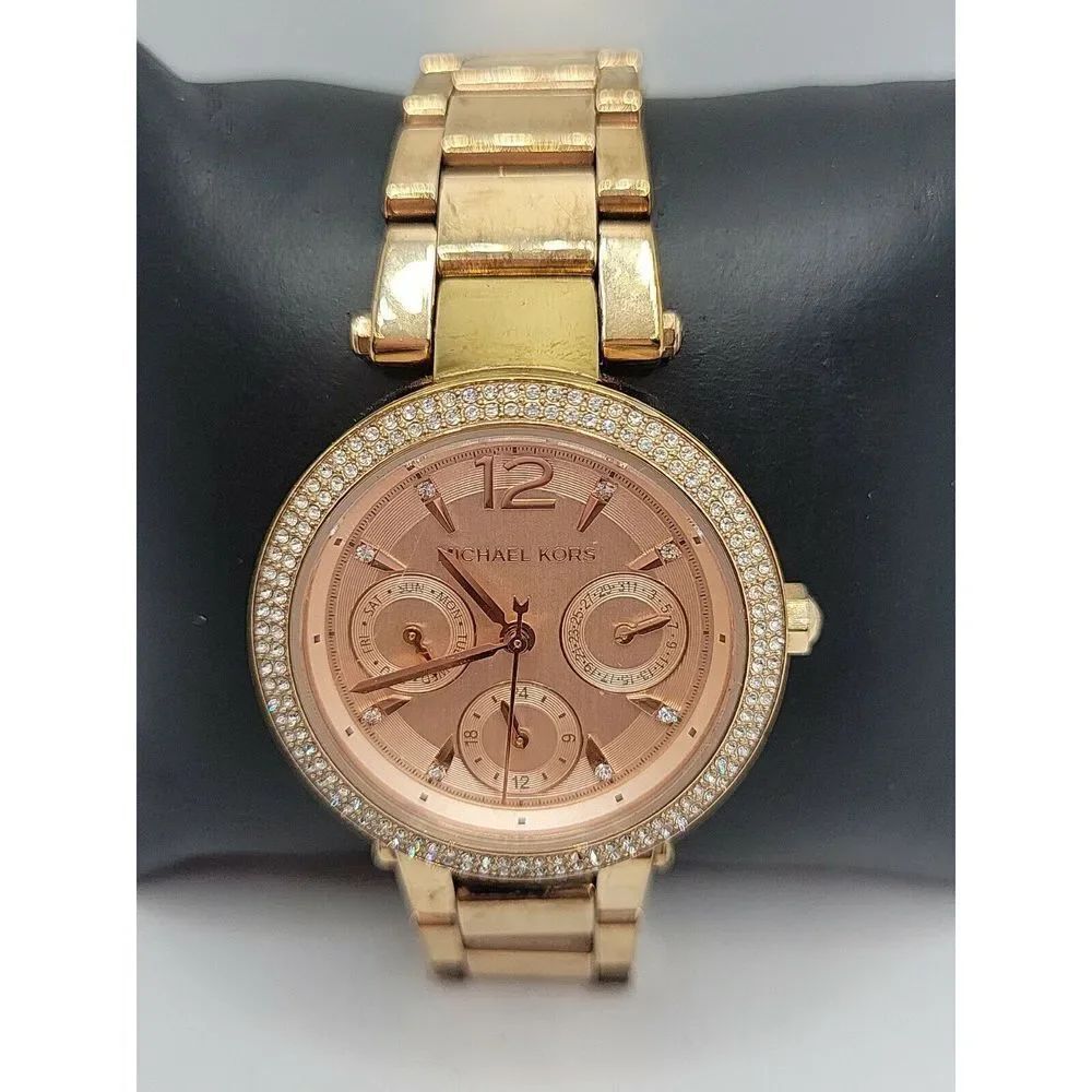 Michael Kors MK6352 Women's Stainless Steel Analog Dial Quartz Wrist Watch AM200